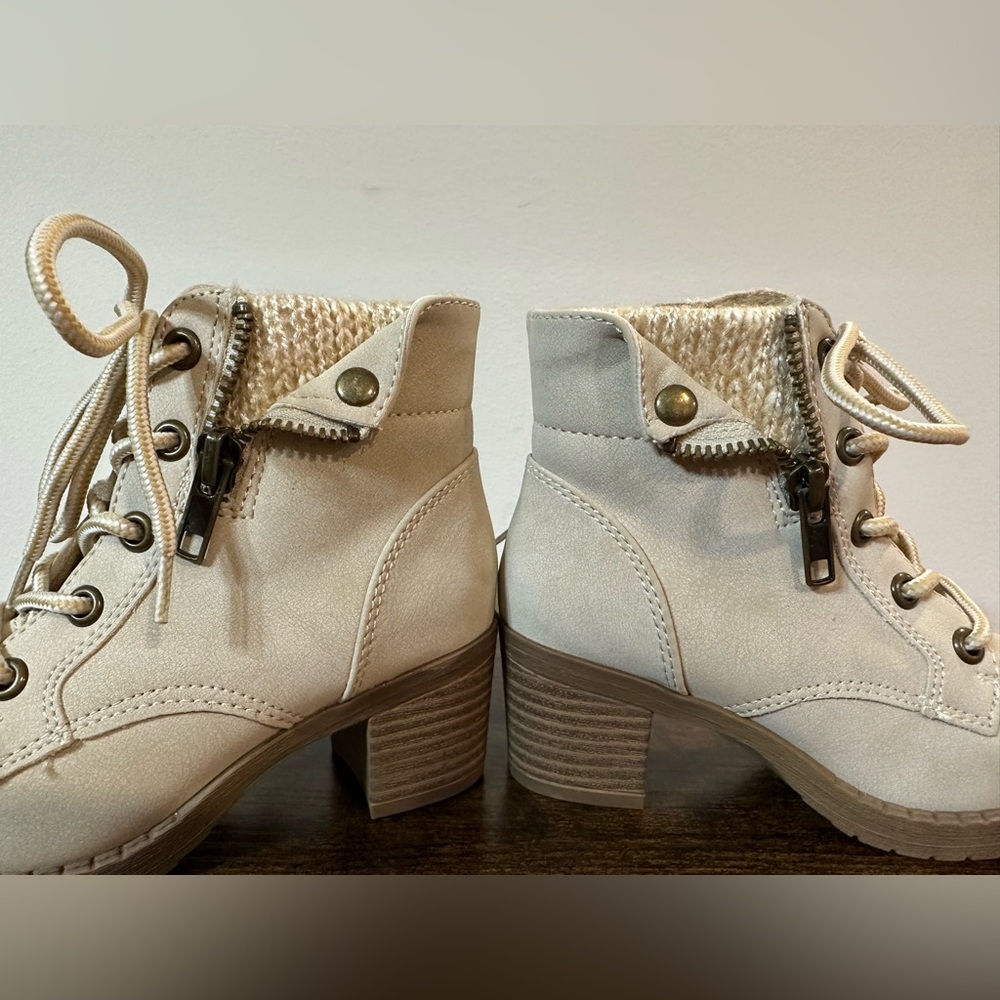 Pop Little Girls Favored Stacked Heel Lace Up Boots NWT various sizes